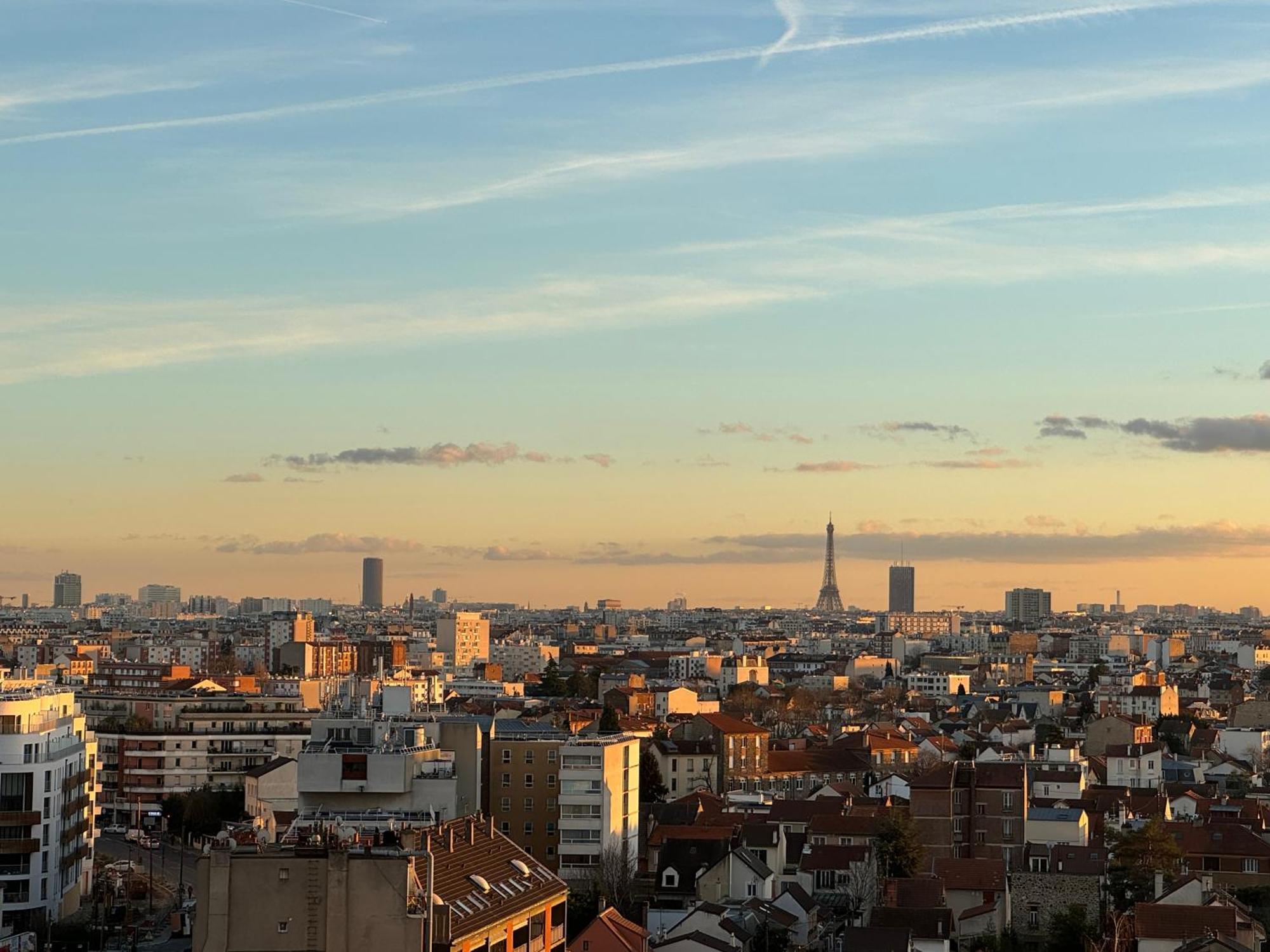 Eiffel Tower View Homestay,20Mins To Paris Colombes  Exterior photo